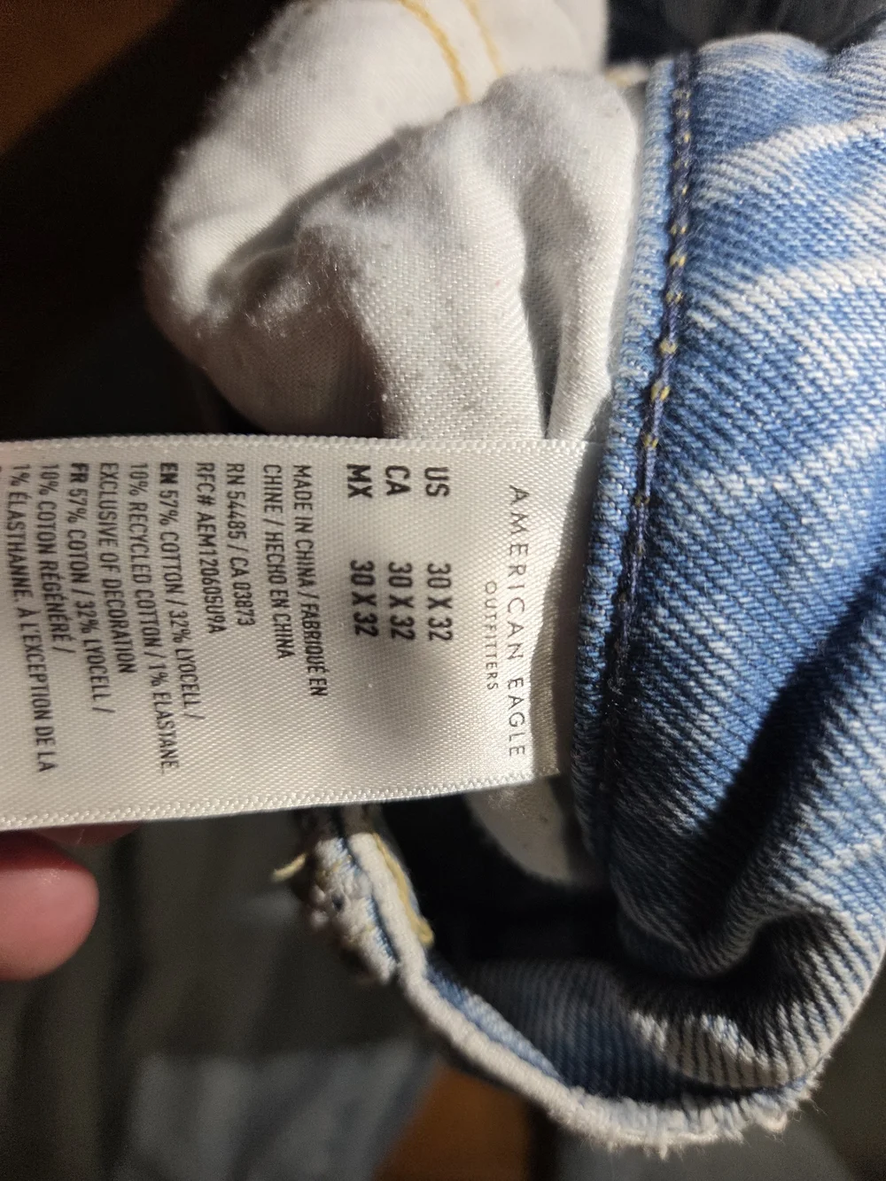 American Eagle Outfitters Light Wash Baggy Jeans